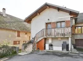 Nature et Calme Entre Deux Lacs