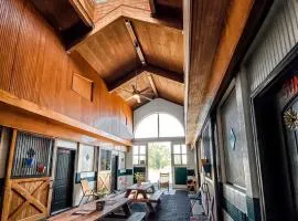 Rustic Horse Stall Suite B&B Near Nashville and has Private Bath, Loft Beds & Country Breakfast
