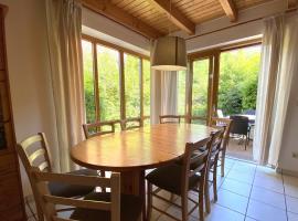 Haus 4 Wandern und Radeln im wunderschönen Teutoburger Wald - Natur Ferienpark, hotel a Nieheim