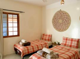 Al Hudu Mountain House - Jebel Shams, hotel in Al Ḩayl