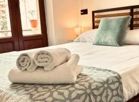 Villa Olas y Llamas. Ciudad, mar y naturaleza.