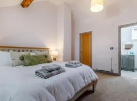 The Hayloft - Uk34565