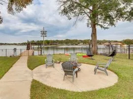 Private Dock and Yard! Modern Getaway in Mabank