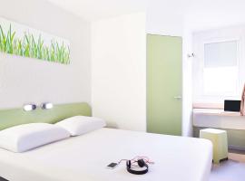 ibis budget Marseille Aeroport Provence, hotel com acessibilidade em Marignane
