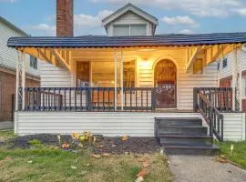 Easy Dtwn Detroit Access! Pet-Friendly Family Home