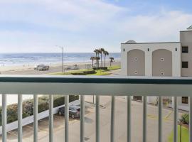 Casa del Mar by Ryson Vacation Rentals, Hotel in Galveston