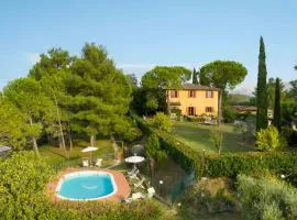 Villa Aurea - Private Pool & Garden in Tuscany