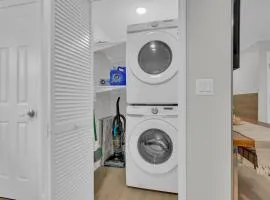 roomstr Montana Suite 1 Bedroom in South Tampa with Private Full Bathroom & FREE COFFEE