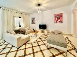 Golden Tulip spacious 1 bedroom with terraces