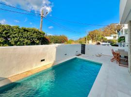 Villa Corniche vue mer et piscine chauffée, villa in Douar el Hafey