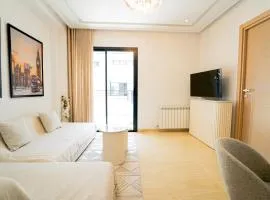 New Central and luxury In Jardins de Carthage