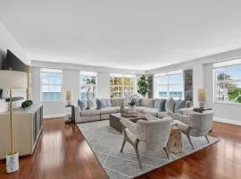 Direct Oceanfront Three-Bedroom Luxury Apartment with Large Terrace