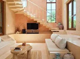 Tuscan Breeze, Nandi Hills