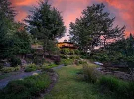 Octagon and Guest House