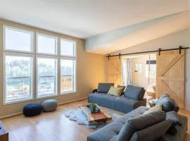 Tenmile Lakeview Hideaway