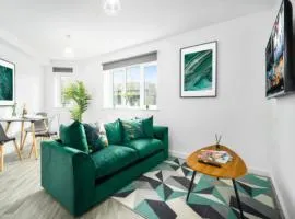 Cozy 2 Bed Apartment -Speed Wifi 27AC