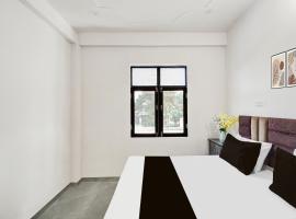 Hotel O Chandriyan Guest House, hotel v destinaci Jhājhar