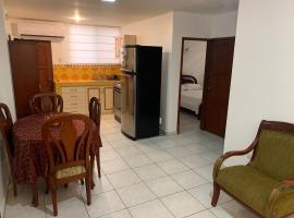 Fully furnished apartment Samborondón Guayaquil，位于Samborondón的酒店
