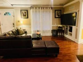 Fire Pit • BBQ Grill • Pet Friendly • Hike & Relax