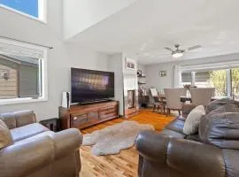 Stylish Jackson Retreat Close to Trails and Town