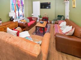 Sunnycote, hotel in Arnside