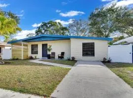 roomstr Virgina Room 1 Bedroom in South Tampa with Shared Full Bathroom & FREE COFFEE