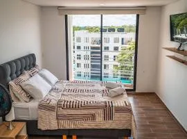 Modern loft and parking ideal for couples