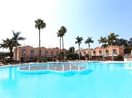 Green Holiday Island