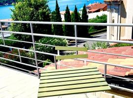 Aliseo Case, hotel en Sale Marasino