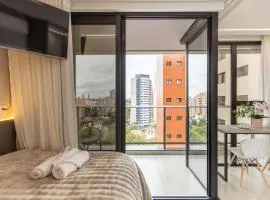 Varanda panorâmica | Suíte Comfort Batel