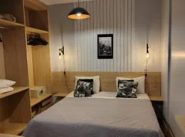 Golden Dolphin Express 403