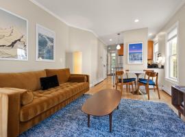 Cozy Apt near MIT & Harvard, hotel i Cambridge