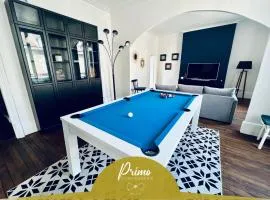 "Le Général" Appartement prestige proche gare, haut-de-gamme, avec billard et parking privé, by PRIMO C0NCIERGERIE