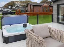 38 At The Sanctuary Lodges - Uk50850