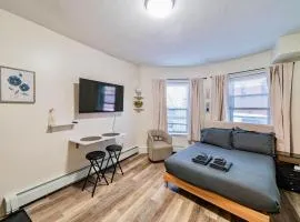 Cozy Studio near MassArt & Longwood, 3-Min Walk to T