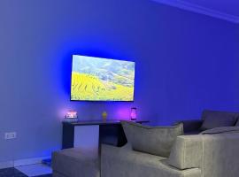 Cozy 2-bedrooms in Lakeside Estate Accra, hôtel à Apenkwa