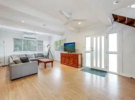 55 See Street Bargara