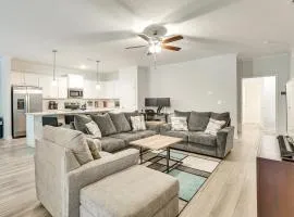 Aiken Townhome 5 Mi to Dtwn and Horse Track!