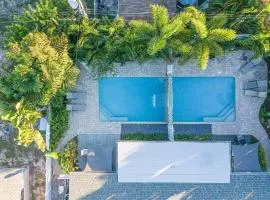 Wilton Manors Twin Oasis | 2 Heated Pools, For 12