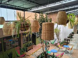 Viesnīca Xelva Hostel & Travel community pilsētā Sankristobala de las Kasasa