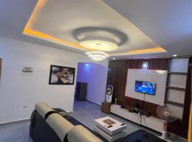 Cee&Tee at AKOBO 1Bedroom or 2Bedrooms -247 Electricity-Solar Inverter AC in Bedrooms, hotel v destinaci Ibadan