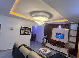 Cee&Tee at AKOBO 1Bedroom or 2Bedrooms -247 Electricity-Solar Inverter AC in Bedrooms