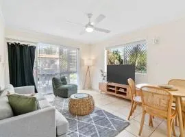 Monaco Escape - Seaside Stay near Dining and Nightlife