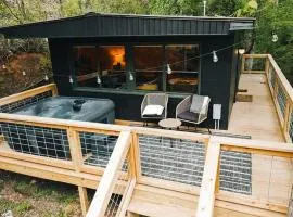 Moonshine Ridge Perfect Couples Retreat in Bryson City