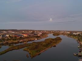 Coorong GateAway POOL - SPA - SAUNA, hotel in Hindmarsh Island
