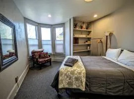 Quaint Room in Historic House - Sleeps 2