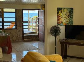 Ave Surfing House, ξενοδοχείο σε Mahina