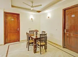 Collection O Imperial Oak Near Leisure Valley Park