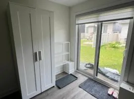 Private separate furnished unit 'entire place', with a full access to a backyard