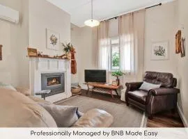 Love Nest - Contemporary Eclectic Charm Firepit